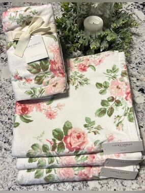 5 pc Laura Ashley Lisalee Pink Floral Rose Bath Towel Set - NWT 🌸
